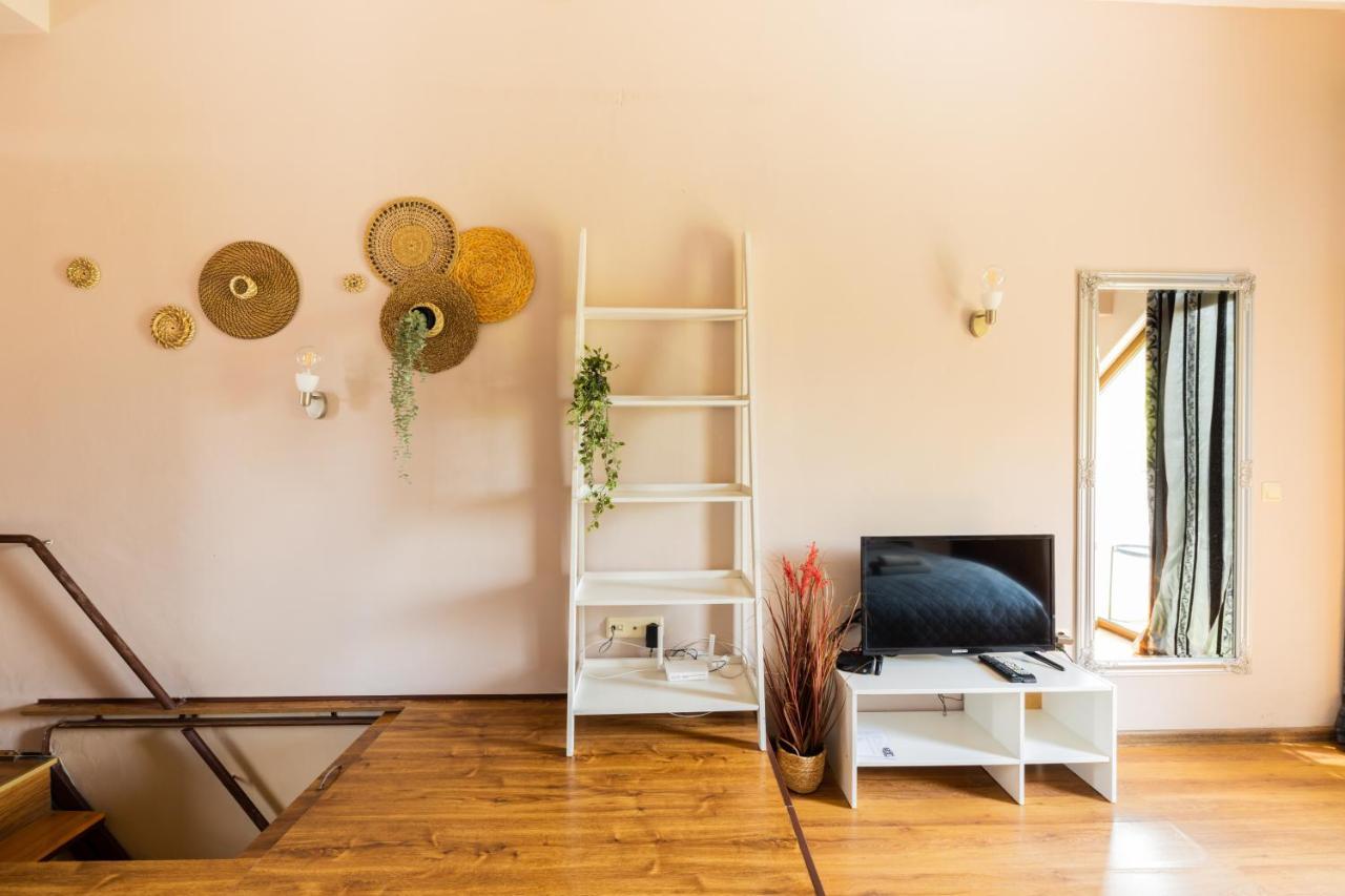 Quiet & Modern Maisonette Varna Eksteriør billede